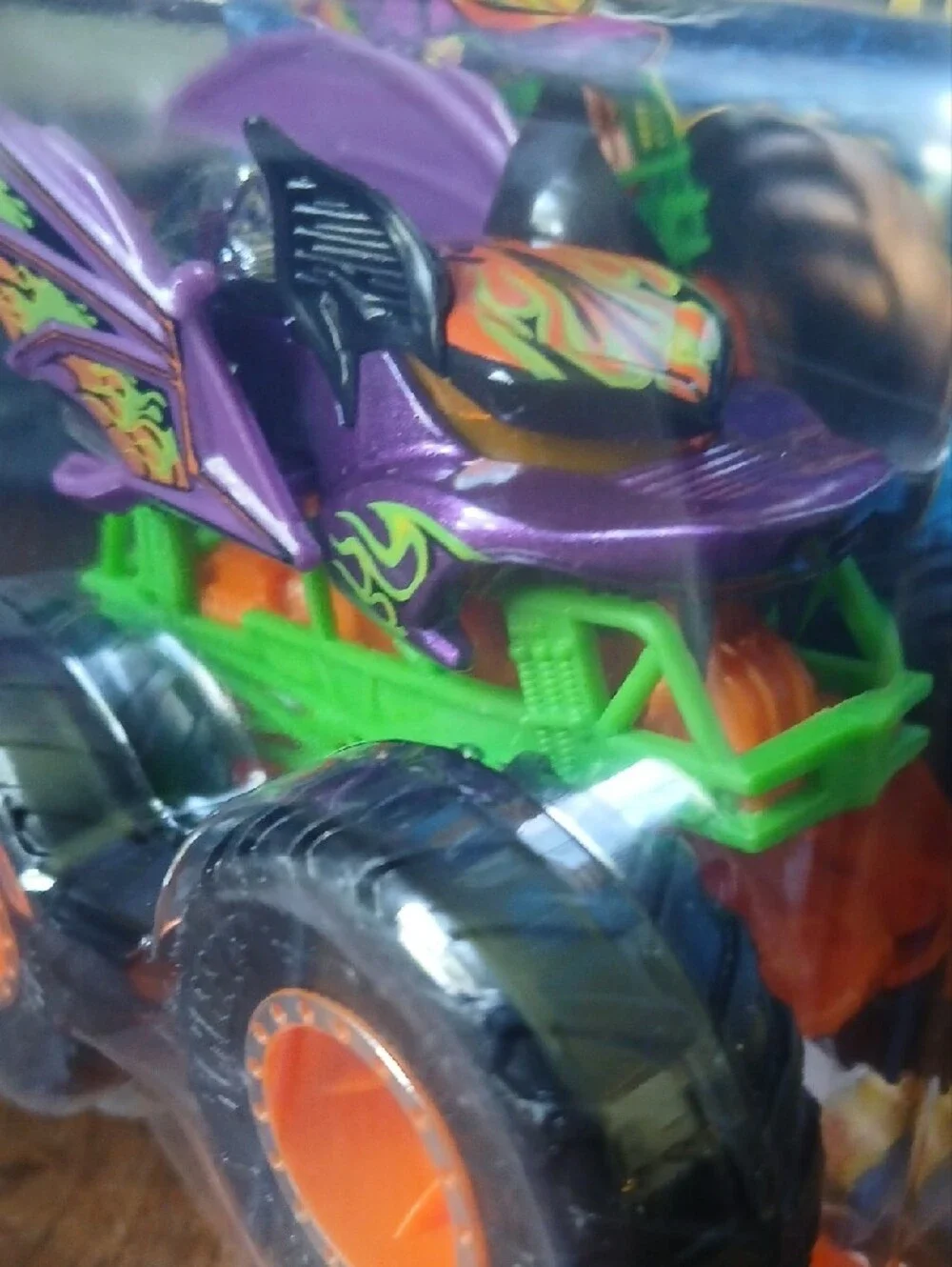 Hot Wheels Monster Truck — Purple Dragon Body with Green Frame and Orange Wheels